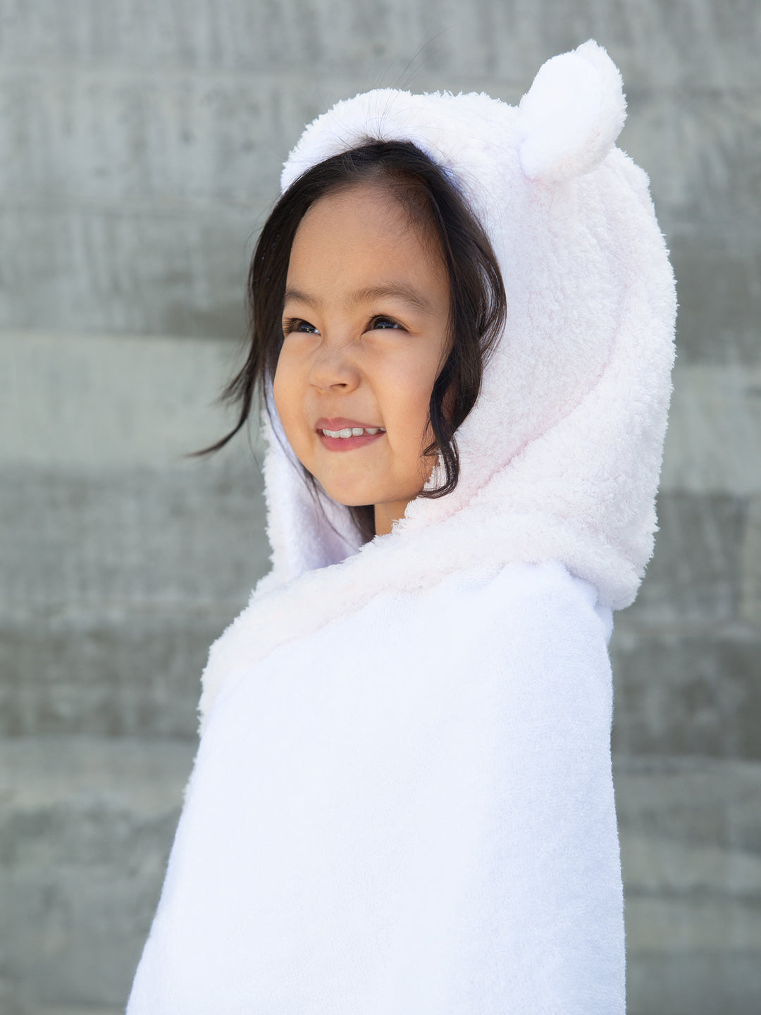 Little Giraffe Chenille Hooded Towel