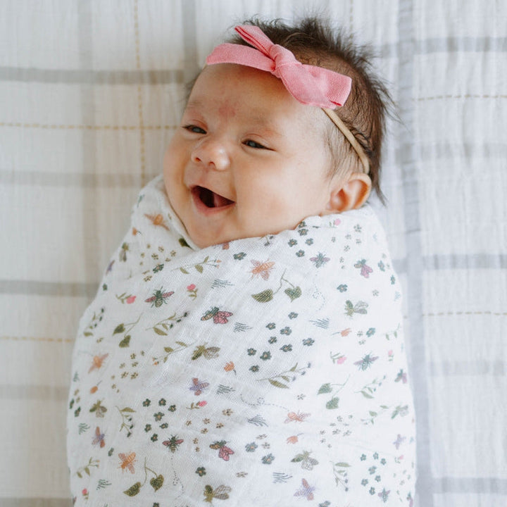 Little Unicorn Cotton Muslin Swaddle Blanket | Garden Bees