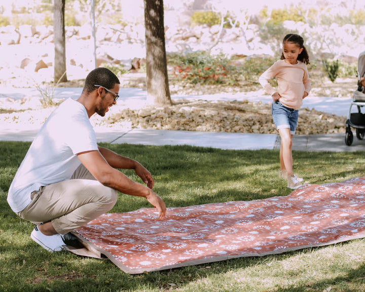 Little Unicorn Outdoor Blanket | Sun Baked