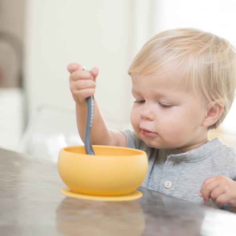 Bella Tunno Snack So Hard Suction Bowl