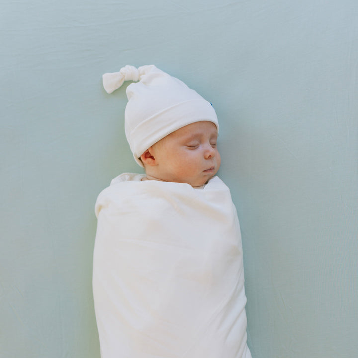 Little Unicorn Stretch Knit Hat | White