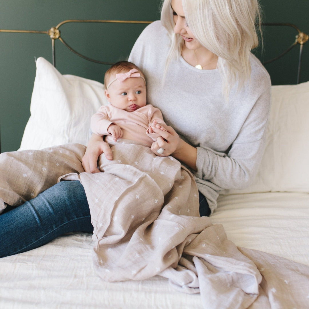 Little Unicorn Cotton Muslin Swaddle Blanket 3 Pack | Oh Deer 2