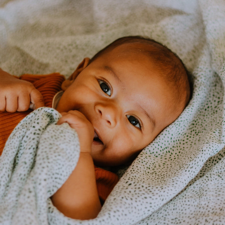 Little Unicorn Cotton Muslin Swaddle Blanket | Green Seed