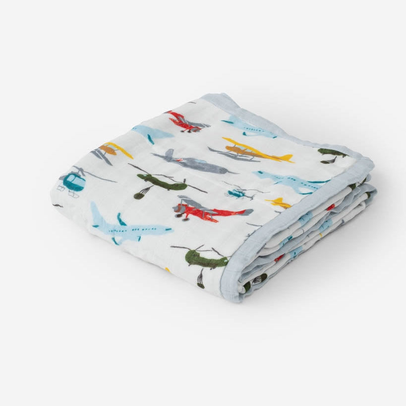 Little Unicorn Original Deluxe Muslin Quilt | Air Show