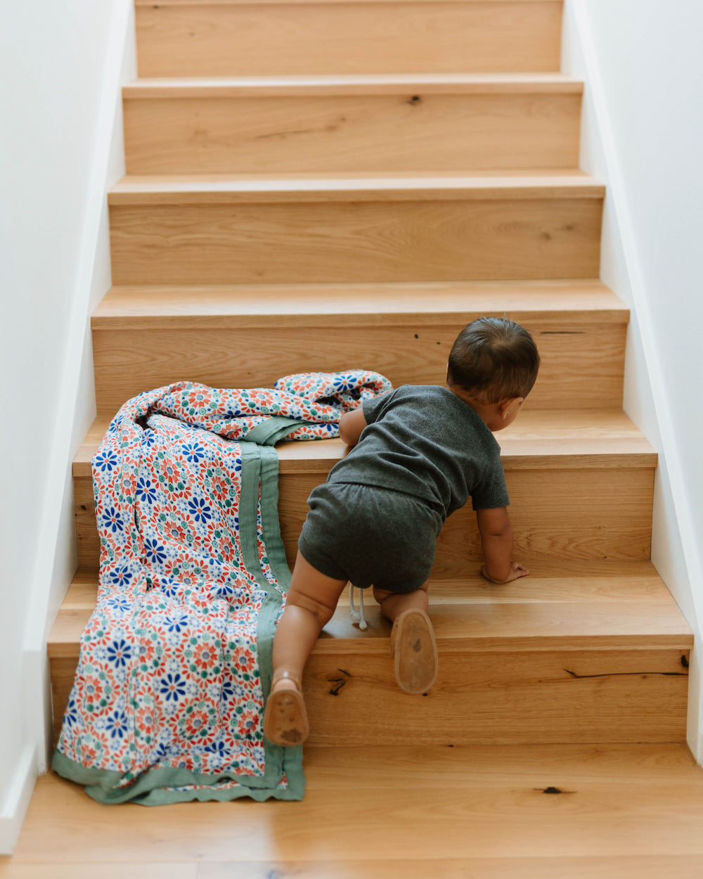 Little Unicorn Deluxe Muslin Quilted Throw | Kaleidoscope