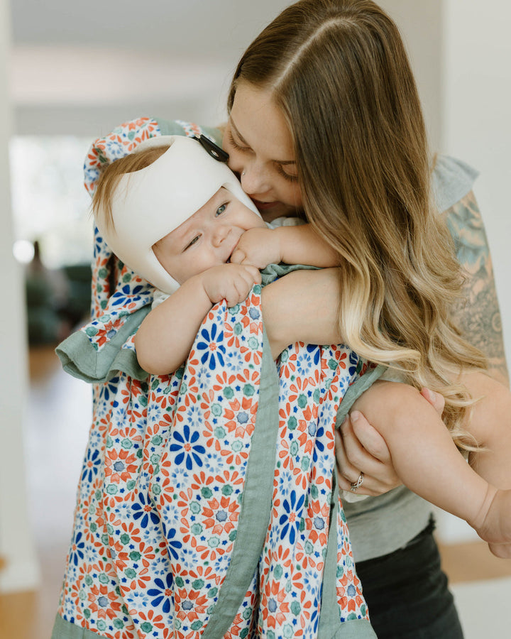 Little Unicorn Deluxe Muslin Quilted Throw | Kaleidoscope