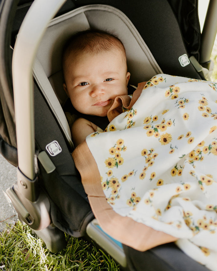 Little Unicorn Deluxe Muslin Baby Quilt | Ditsy Sunflower