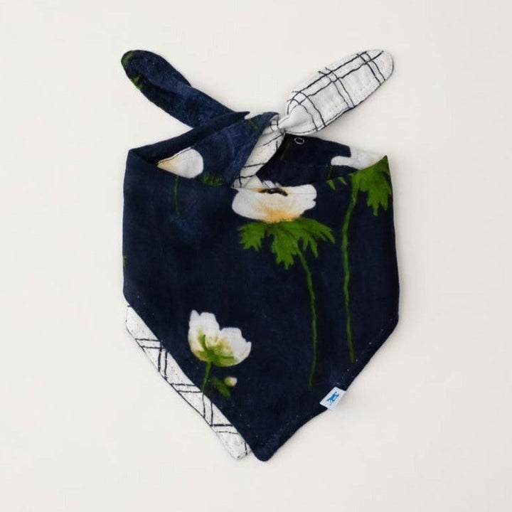 Little Unicorn Deluxe Muslin Reversible Bandana Bib | White Anemone