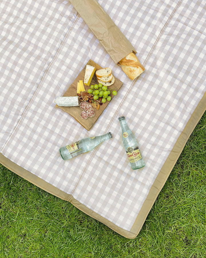 Little Unicorn Outdoor Blanket | Beige Buffalo Check