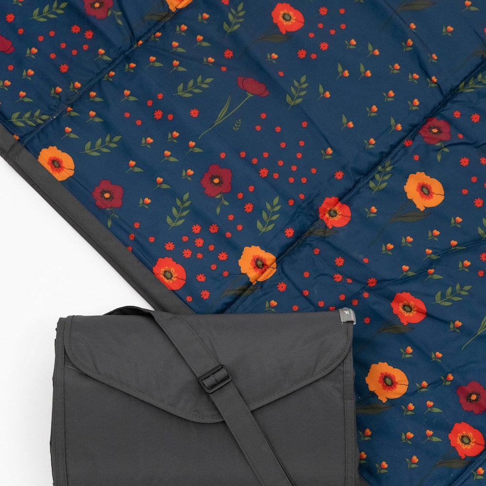 Little Unicorn Outdoor Blanket | Midnight Poppy