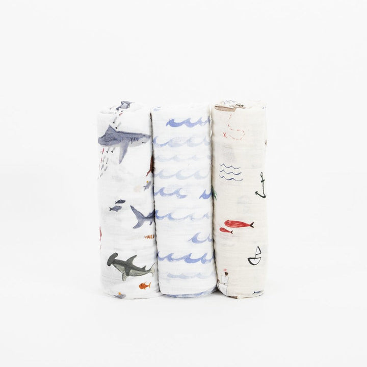 Little Unicorn Cotton Muslin Swaddle Blanket 3 Pack | Shark 2