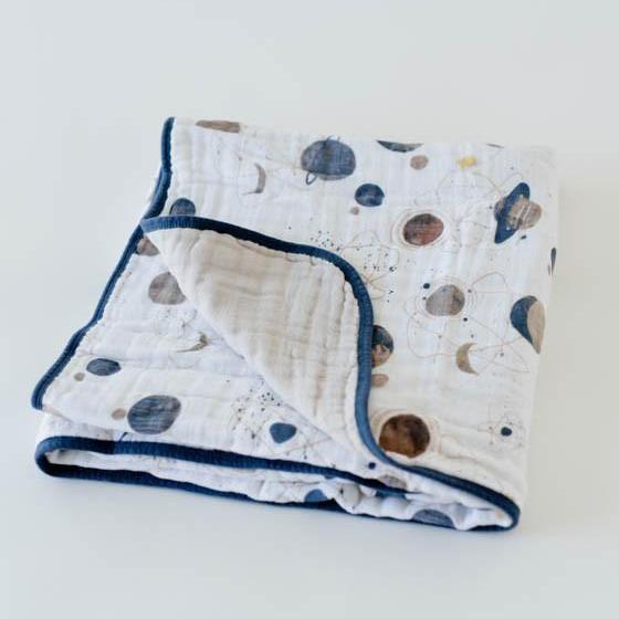 Little Unicorn Original Cotton Muslin Quilt | Planetary
