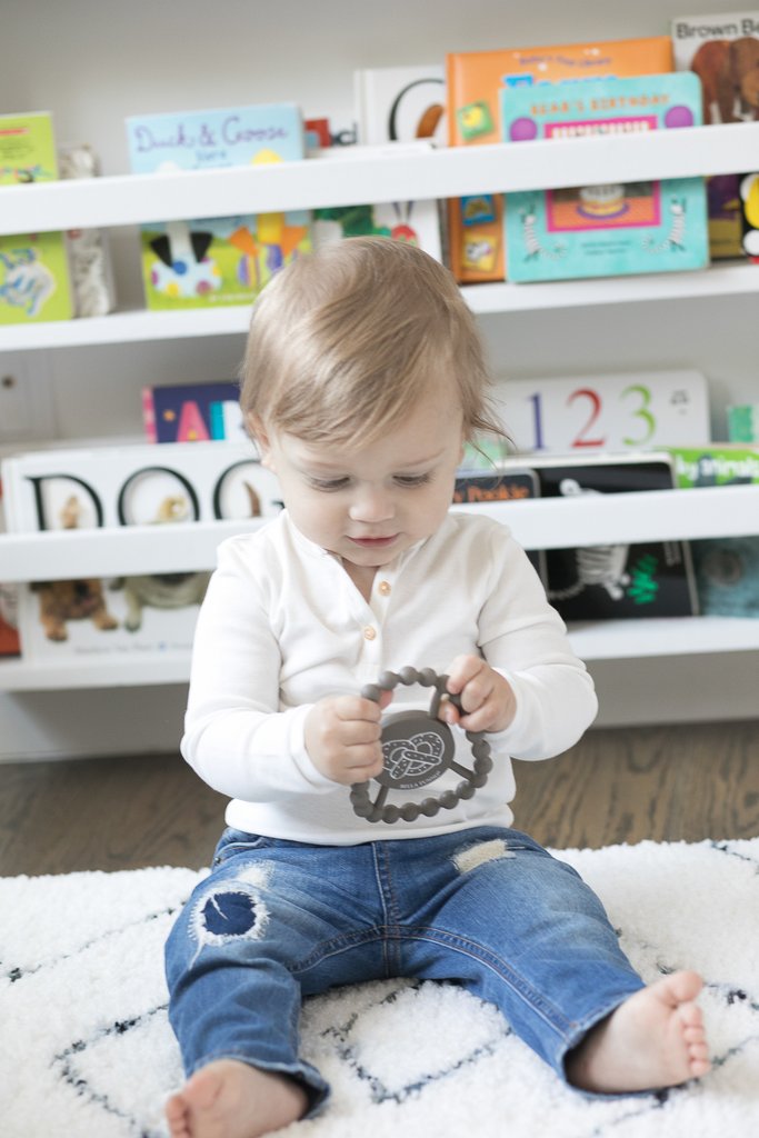 Bella Tunno Pretzel Happy Teether