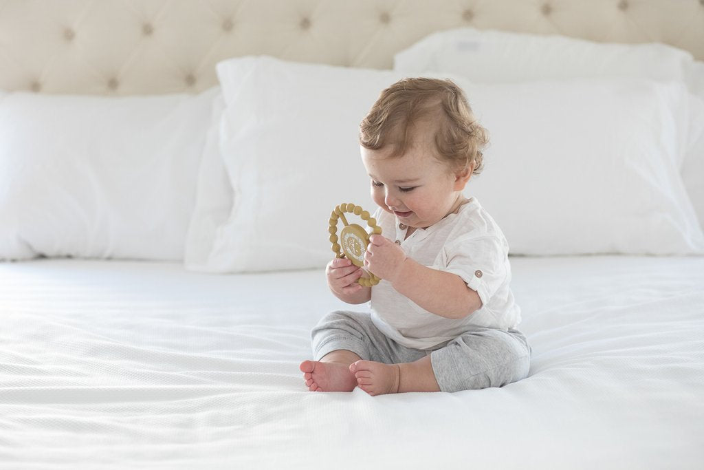 Bella Tunno Lion Happy Teether
