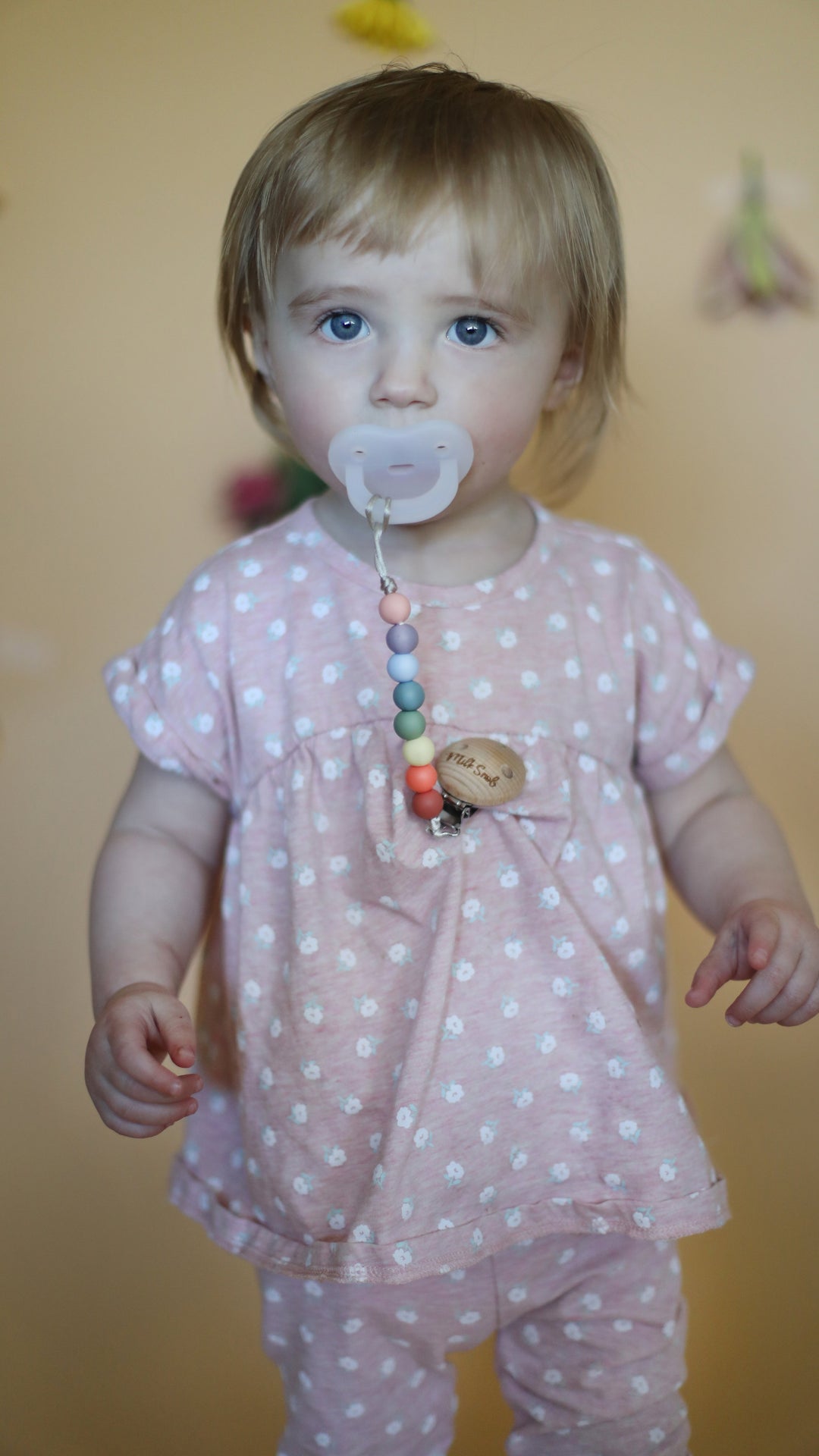 Milk Snob Calm N’ Cuddle™ Beaded Clip Winnie