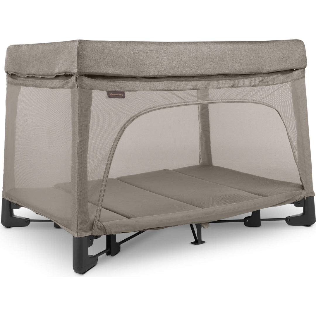 UPPAbaby Remi Bedside Bassinet + Playard + Travel Crib – Shower Me With Love