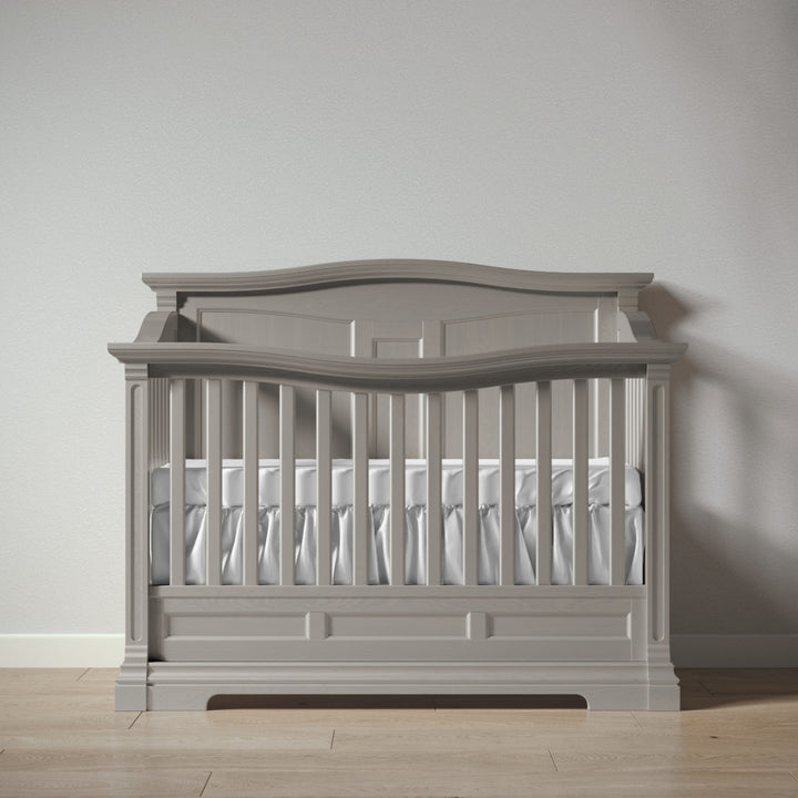 Romina Imperio Convertible Crib / Solid Back
