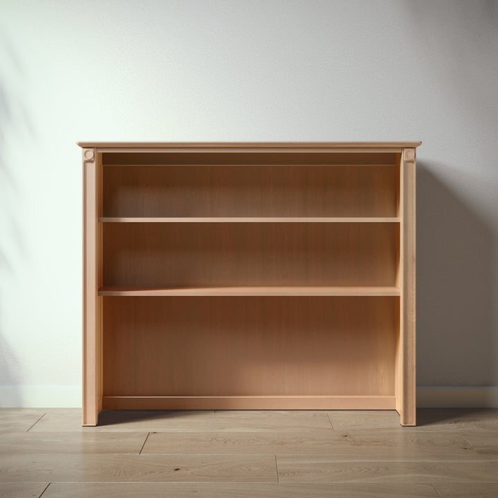 Romina Dakota Hutch