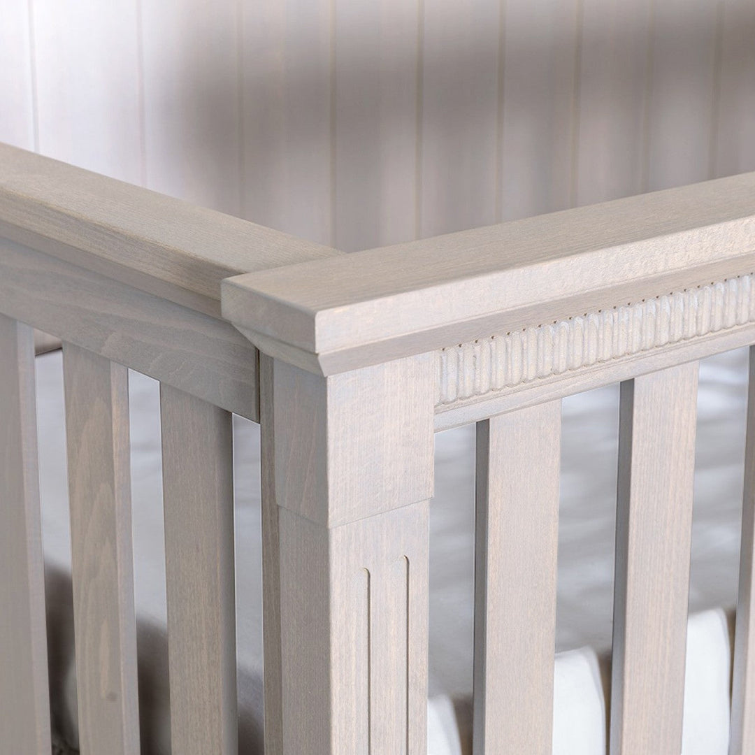 Silva Edison Convertible Crib