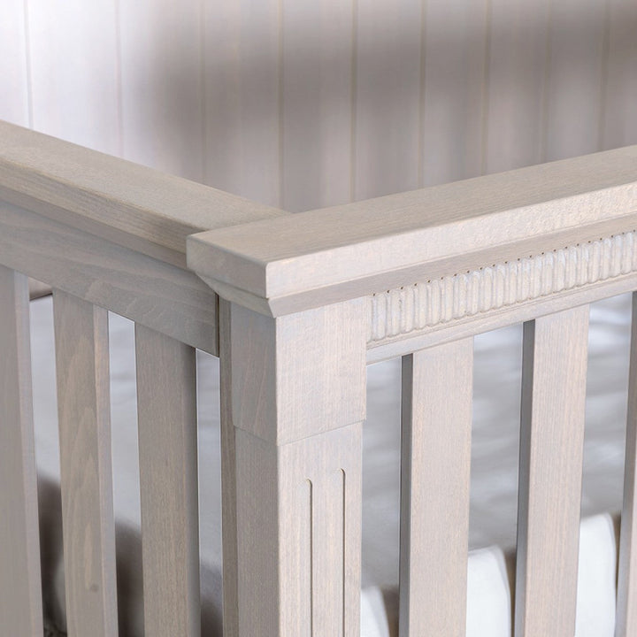 Silva Edison Convertible Crib