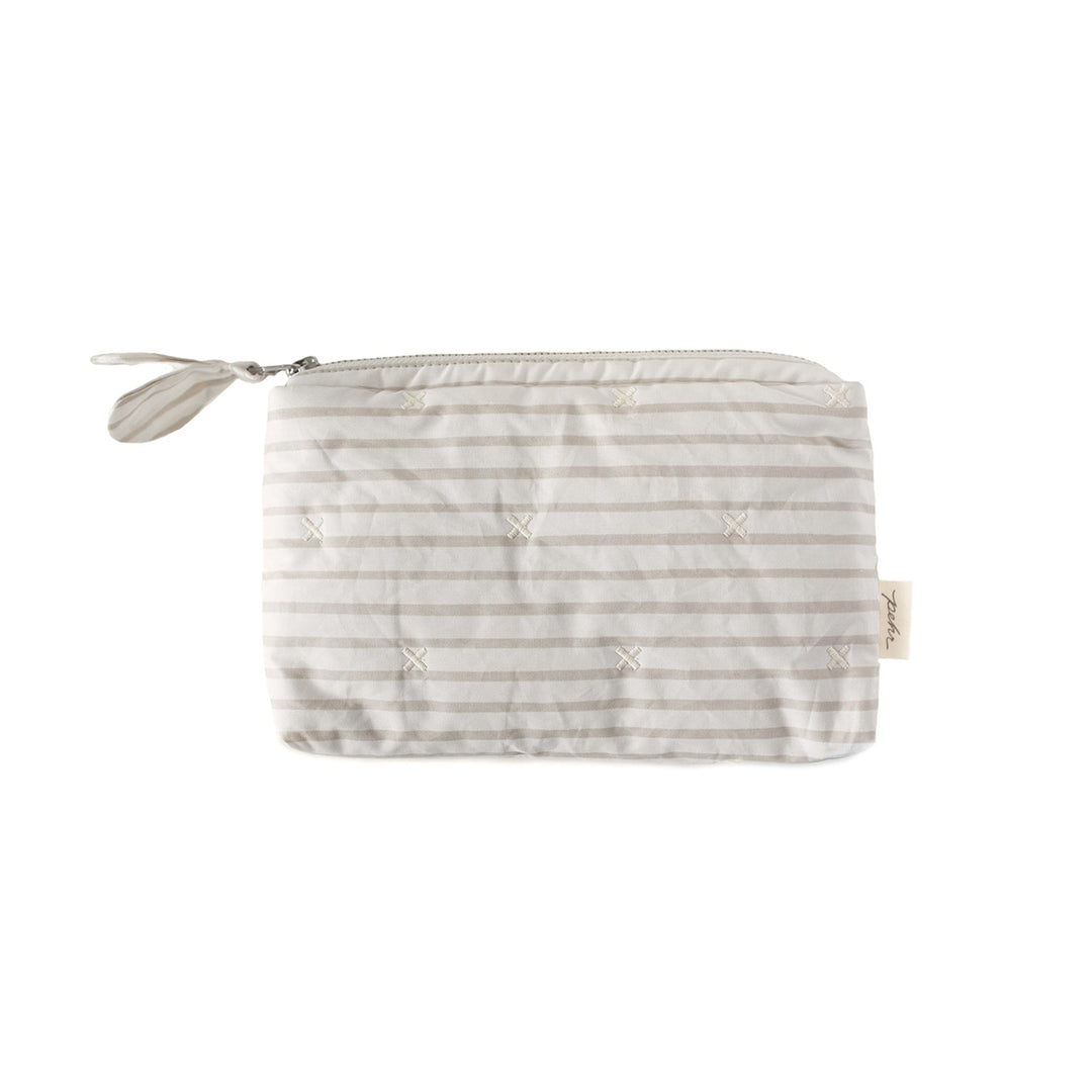 Colour & Go Mini Pouch. Colour & Go Mini Pouch.