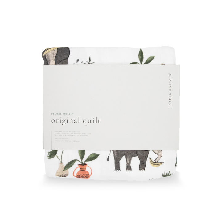 Little Unicorn Original Deluxe Muslin Quilt | Safari Social 2