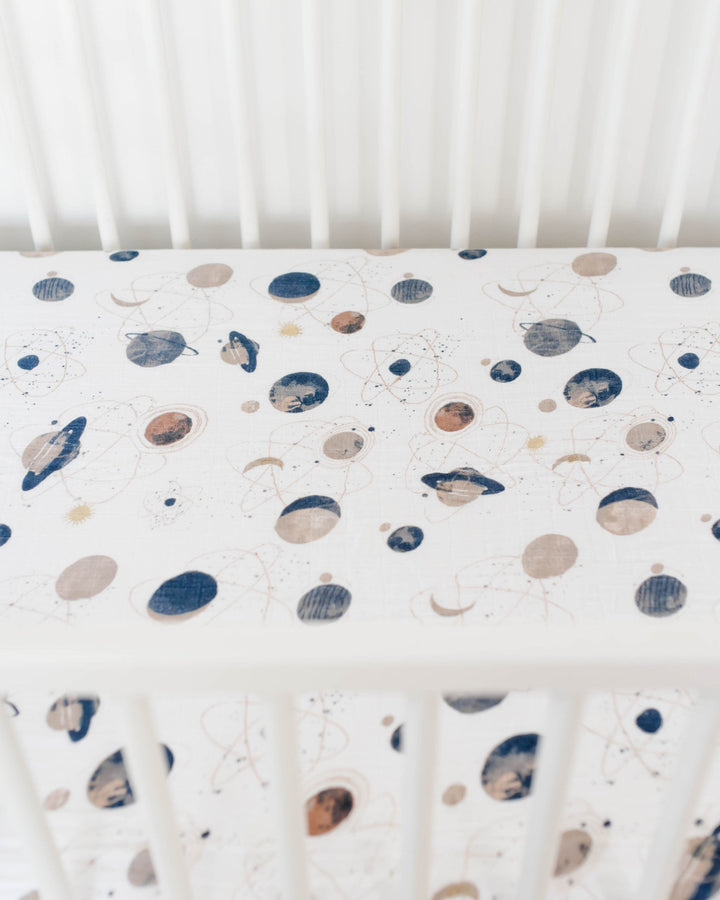 Little Unicorn Cotton Muslin Crib Sheet | Planetary