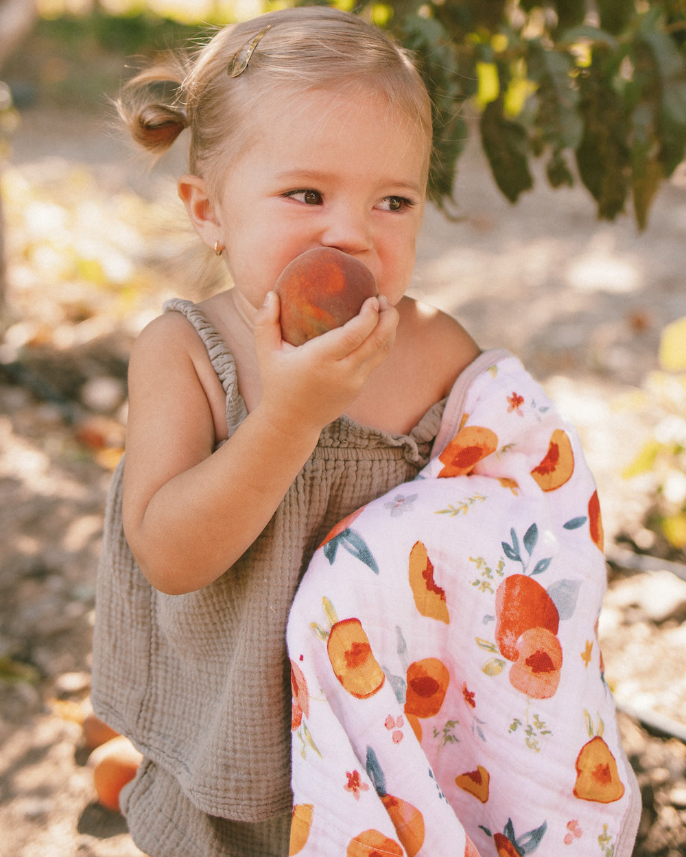 Little Unicorn Original Cotton Muslin Quilt | Georgia Peach