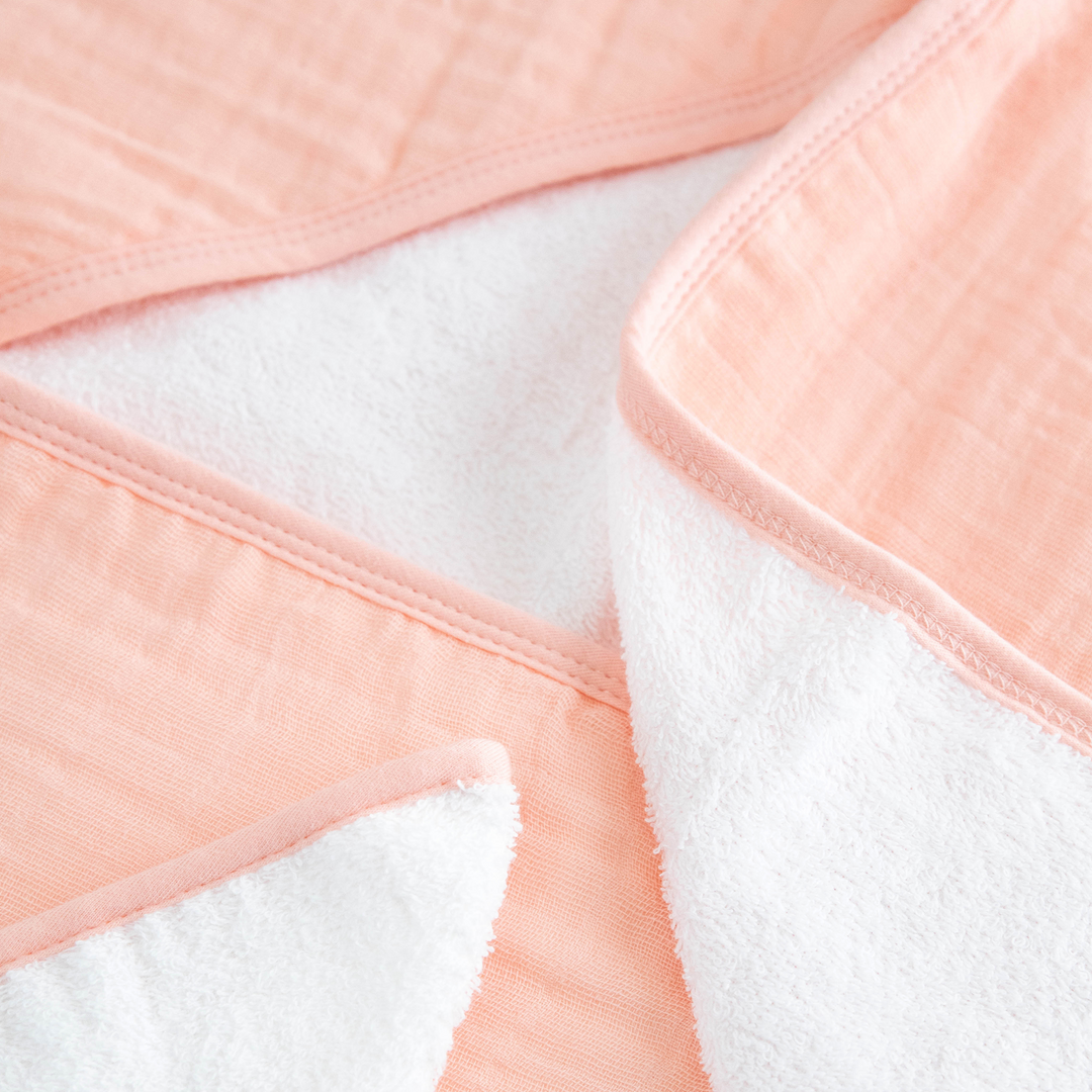 Little Unicorn Infant Hooded Towel & Washcloth Set | Rose Petal