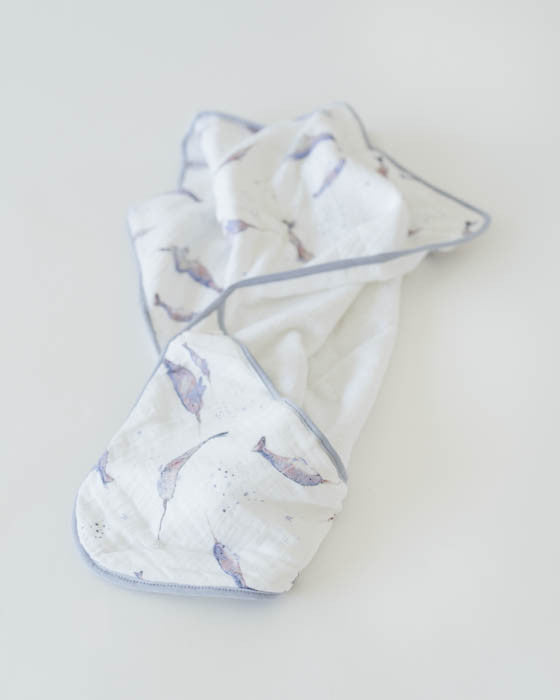 Little Unicorn Infant Hooded Towel & Washcloth Set | Narwhal